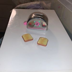 Vintage TYCO kitchen littles 1996 Toaster with 2 pc toast $20